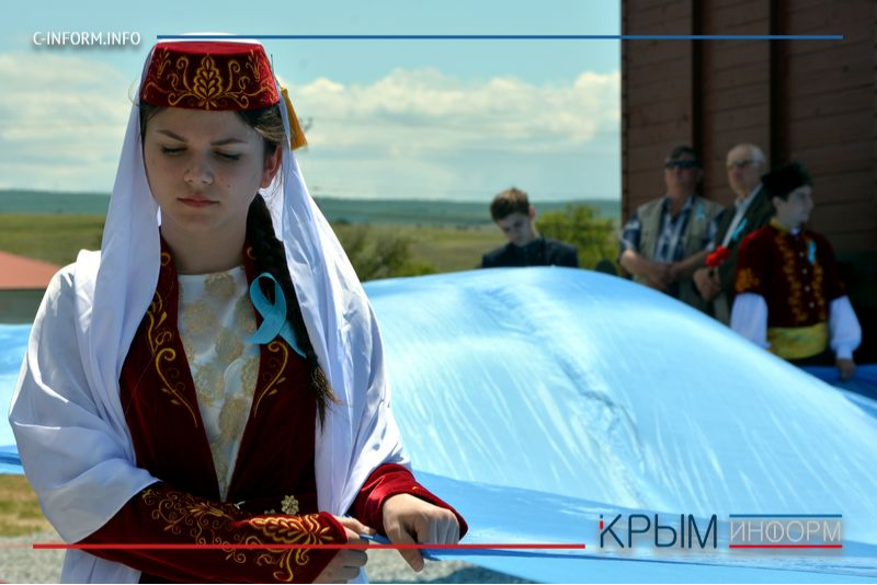 Ныне в Крыму вспоминают жертв депортации [фото]
