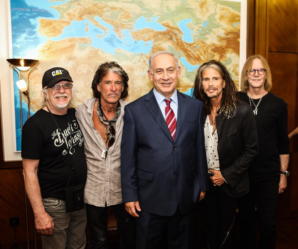 Aerosmith дали прощальный концерт в Москве