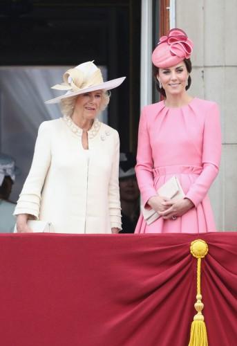 Кейт Миддлтон выбрала романтичный образ на параде в честь Елизаветы II