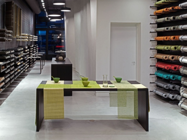 Гибкий и практичный интерьер магазина дизайнерского текстиля chilewich