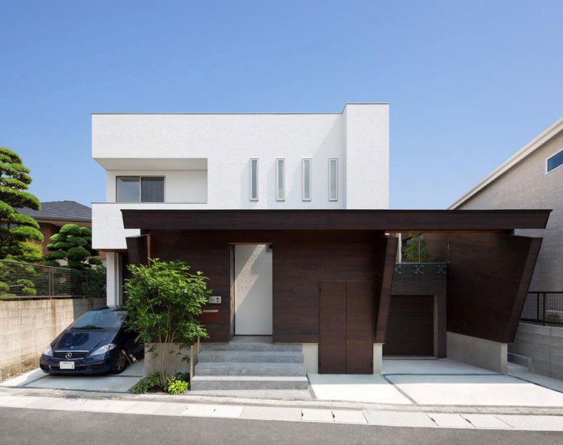 Минималистичная японская резиденция: смесь неприкосновенности частной жизни и воздушной внутренней отделки от architect show