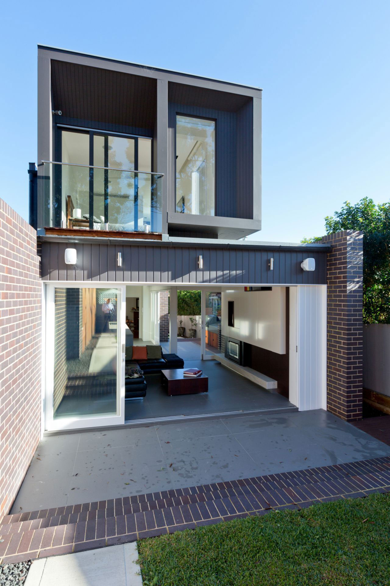 Дом g с характером от fleming + hernandez architects, gladesville, новый южный уэльс, австралия