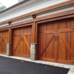 Деревянные гаражные ворота — идеи