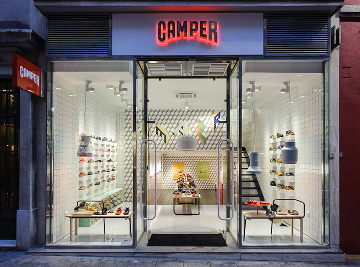 Дизайн магазина обуви camper
