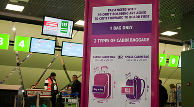 Wizz Air обнародовал об отмене платы за ручную кладь