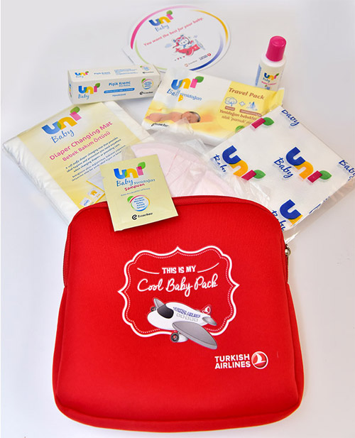 Turkish Airlines азбука выдавать путевые комплекты для малышей