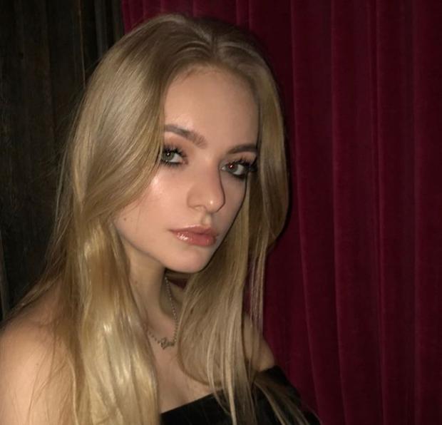 Елизавета Пескова: о чем рассказывает Instagram дочери пресс-секретаря президента России