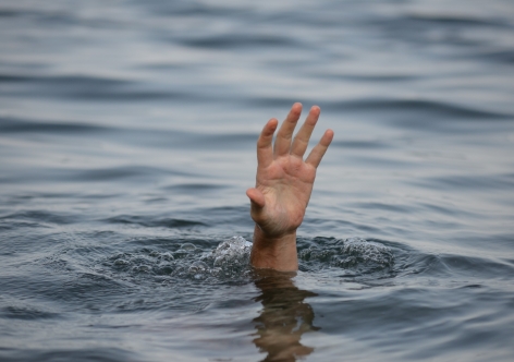 На крымских курортах за девай утонули пять человек [фото]