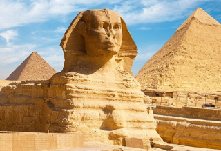 Ученые нашли нечто диковинное в пирамиде Хеопса. Не выведено, что это - затаенная комната