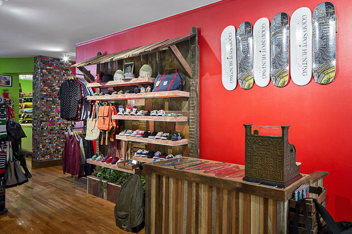 Контрастный интерьер в молодёжном стиле – магазин скейтбордов orchard, бостон, сша
