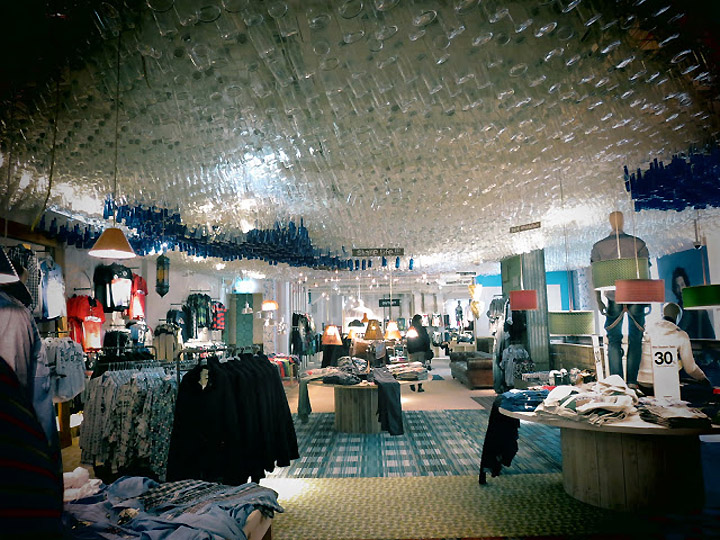 Концептуальный проект торгового зала магазина брендовой одежды desigual, вена
