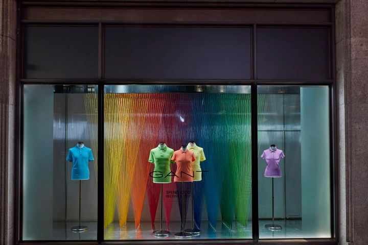 Креативные витрины магазина gant вспыхнули яркими красками
