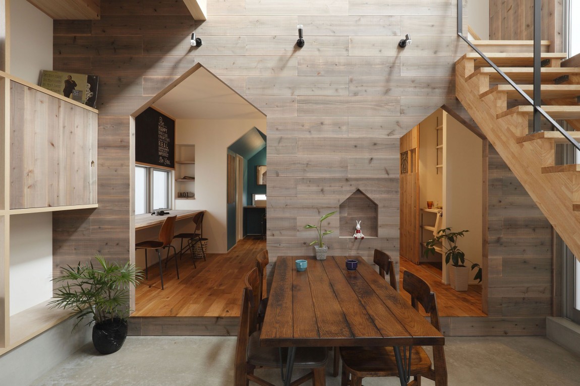 Классика, готика и минимализм в проекте hazukashi house – причудливое сочетание стилей от студии alts design office в киото