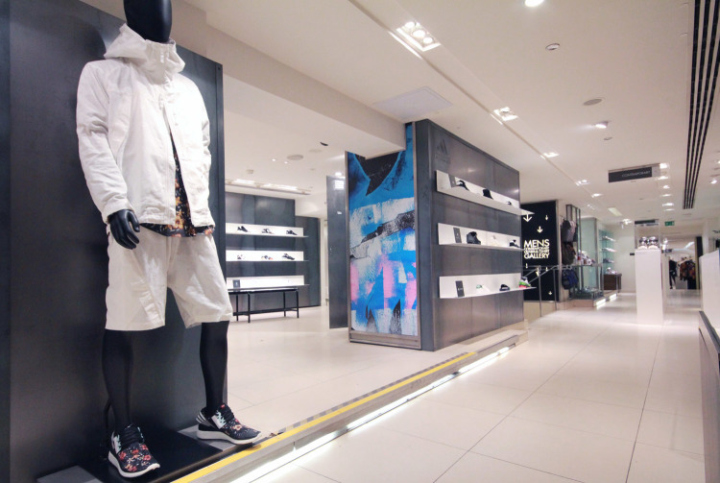 Динамичная визуализация новой коллекции от adidas в дизайне временной площадки в торговом центре harvey nichols