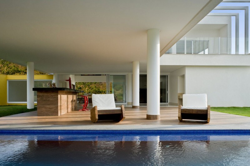 Яркий образец гениального дизайна – потрясающая casa do boi от бразильского архитектора leo romano, бразилия