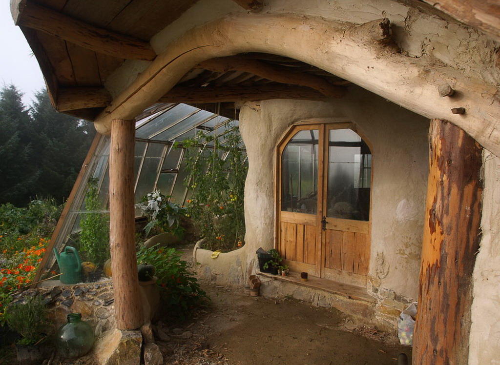 Необычное садовое жилище – добрая сказка в настоящем домике хоббитов