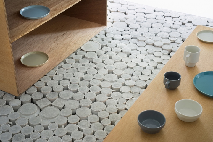 Изумительная продукция в магазине maruhiro – hasami ceramics, нагасаки, япония