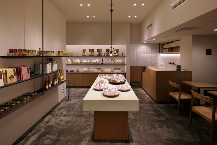 Мягкий чувственный дизайн яноского магазина деликатесов azabu yasaigashi от студии fan inc, токио