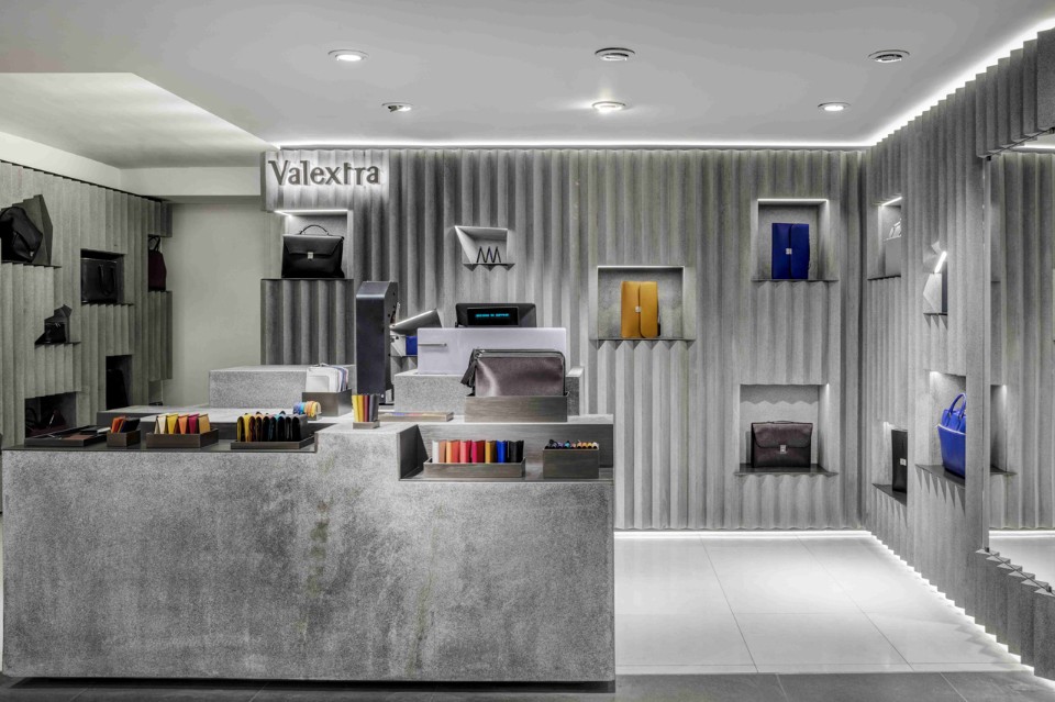 Магазин модных аксессуаров – изысканный стиль в интерьере лондонского бутика