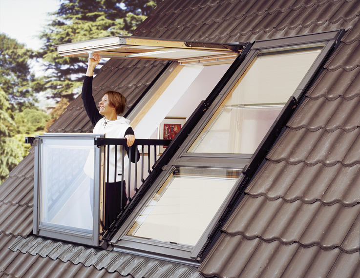 Как сделать балкон из мансардного окна – креативные идеи от производителей